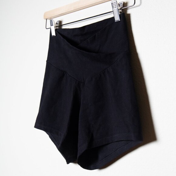 Royal Codes Yoga Shorts, size S - Picture 3 of 6